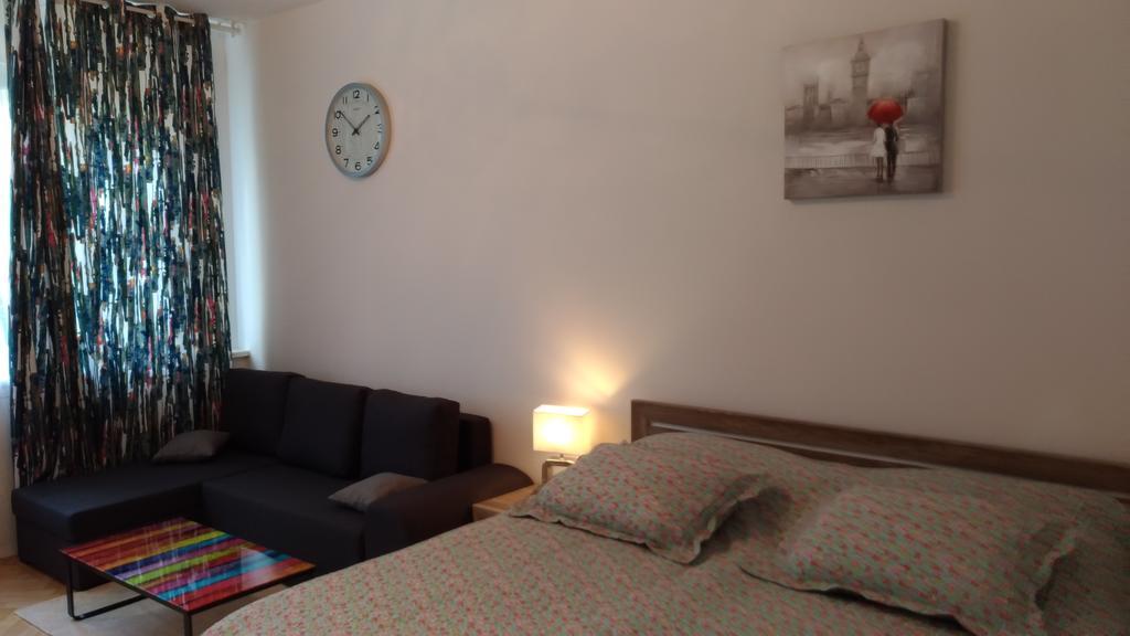 Barto Appartement Praag Buitenkant foto