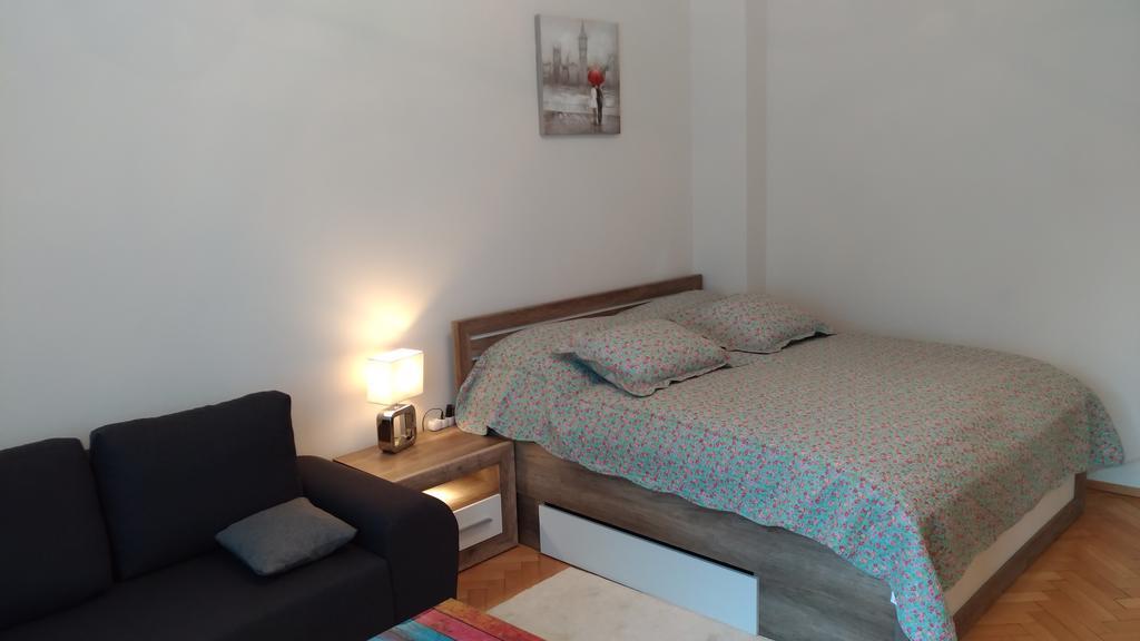 Barto Appartement Praag Buitenkant foto