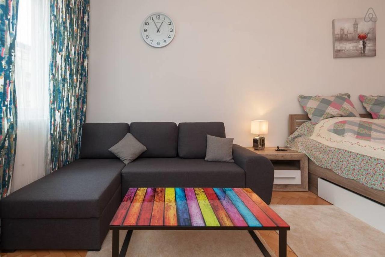 Barto Appartement Praag Buitenkant foto